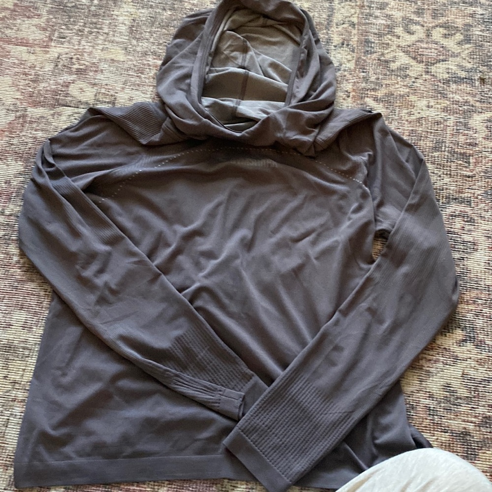 Dusty purple, gymshark thin long sleeve with hood, adjustable tie in back